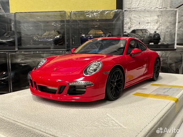 Make Up Porsche 911 Carrera 4 GT3 1:18