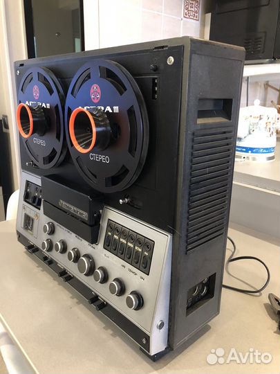 Катушечный магнитофон Астра 111