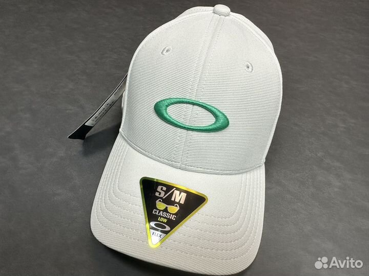 Oakley S/M Оригинал Новая Кепка Бейсболка