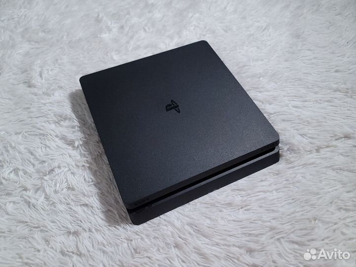 PS4 Slim 1Tb 2208 + неплохие игры. Возможен обмен