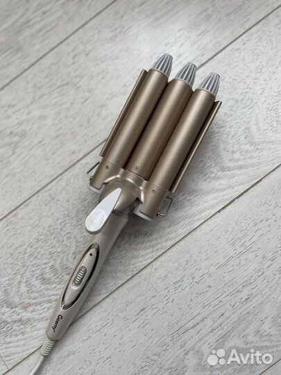 Щипцы для завивки волос