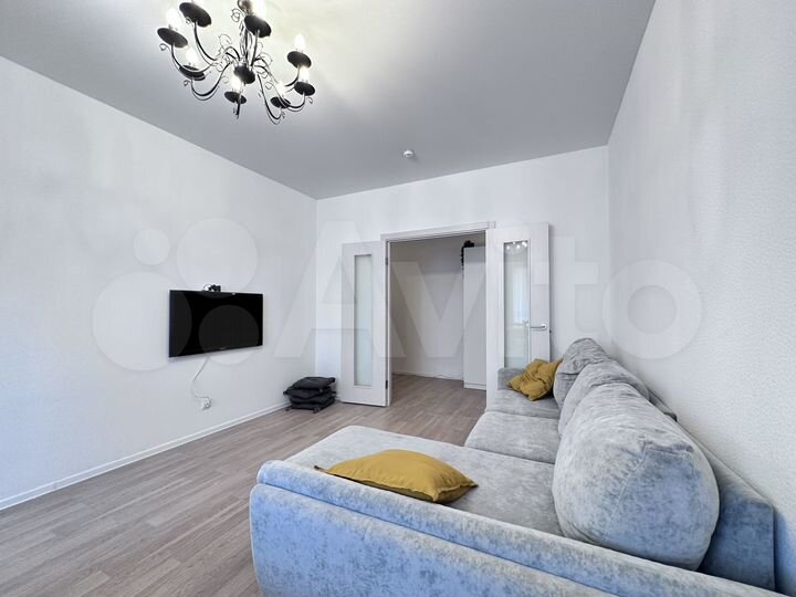 2-к. квартира, 93 м², 15/15 эт.