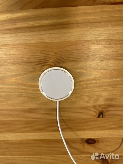 Apple MagSafe charger