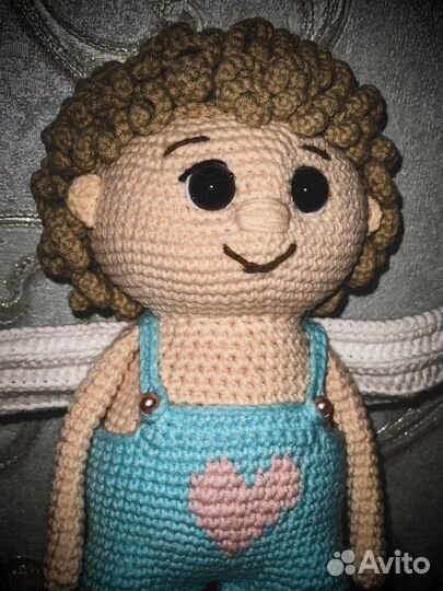 Пледы и подушки