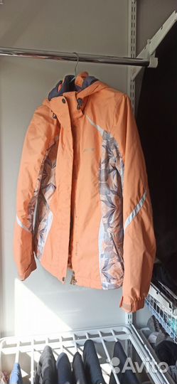 Лыжная куртка женская