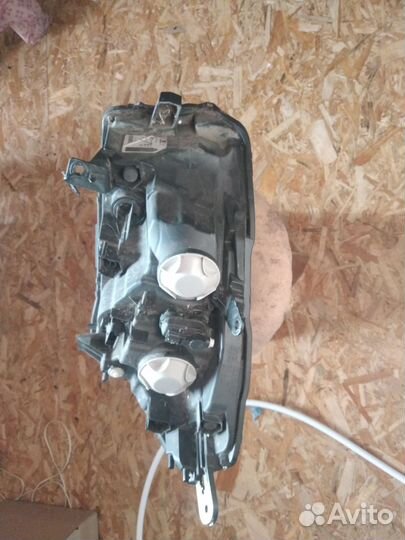 Фара правая LADA хрей