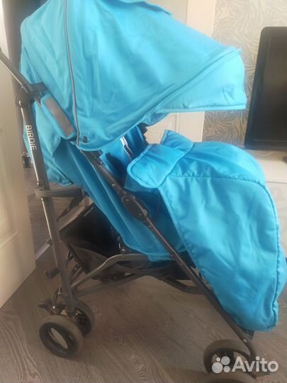 Продам прогулочную коляску
