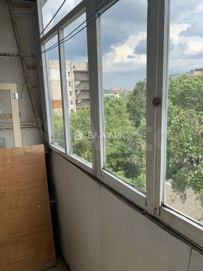 2-к. квартира, 46 м², 5/5 эт.