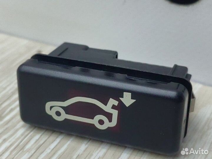 Кнопка открывания багажника Bmw X6 E71 N54B30 2008