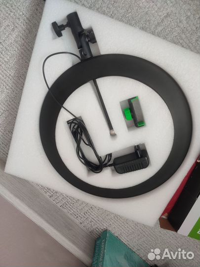 Кольцевая лампа