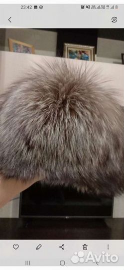 Женские меховые шапки