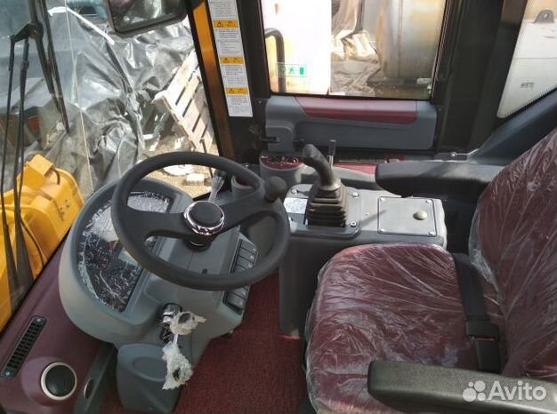 Фронтальный погрузчик Lonking CDM835, 2023