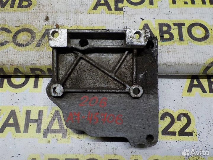 Кронштейн кондиционера Peugeot 206 1998-2012