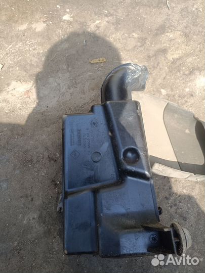 Резонатор воздушного фильтра Renault Megane 2 8200