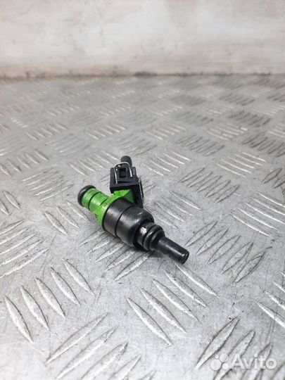 Форсунка Mercedes-Benz C-Class седан 1.8 271946