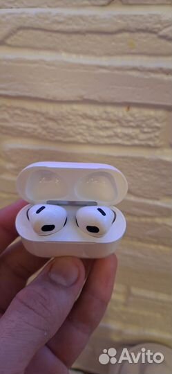 Беспроводные наушники