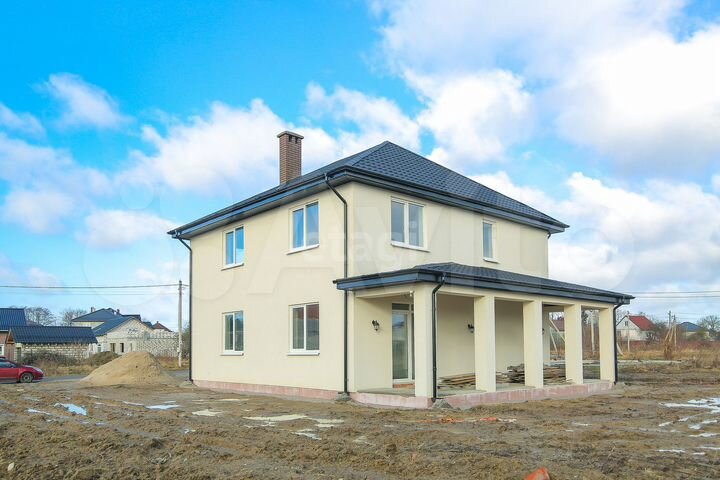 Дом 176 м² на участке 6 сот.