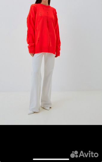 Свитер женский