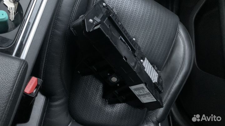 Приборная панель Jaguar