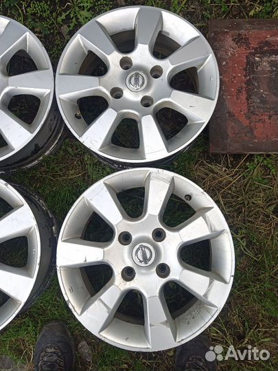 Диски 4/114.3 dia 66.1 вылет 40. Оригинал Ниссан