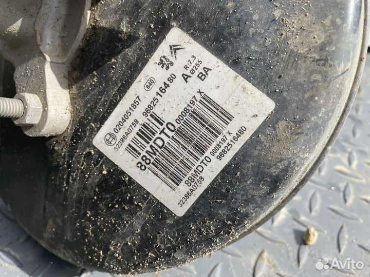 Вакуум тормозов citroen с4