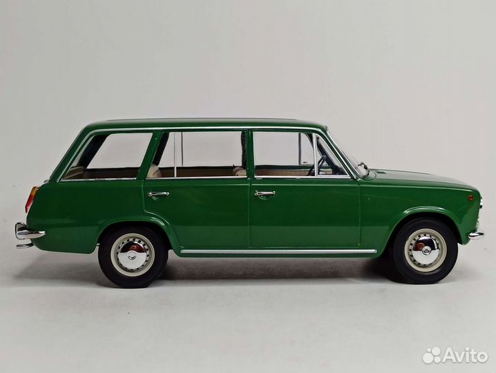 Seat 124 (Ваз 2102) Зеленый 1:18