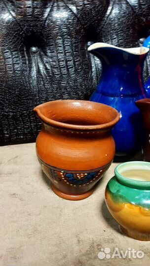 Старинная керамика. Кувшины, горшки
