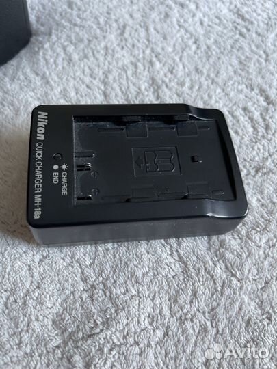 Зеркальный фотоаппарат nikon D90