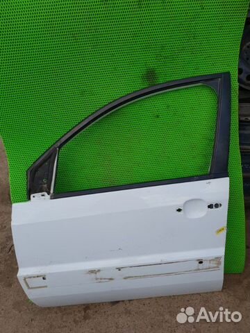 Дверь передняя левая Ford Fusion хетчбек fxjc 2006