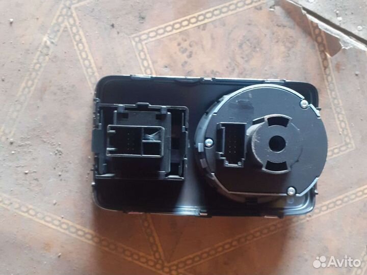 Шкода суперб 2 переключатель света