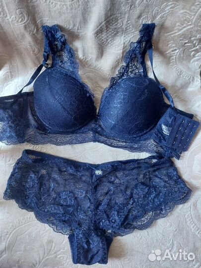Комплект нижнего белья новый