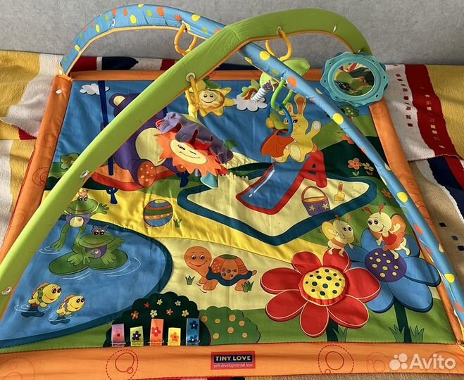 Развивающий коврик tiny love