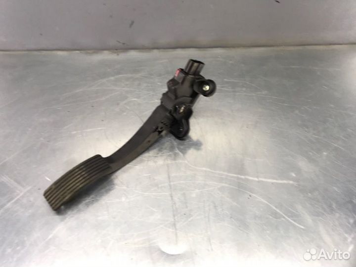 Педаль газа Mitsubishi Outlander 3 GF 4B11