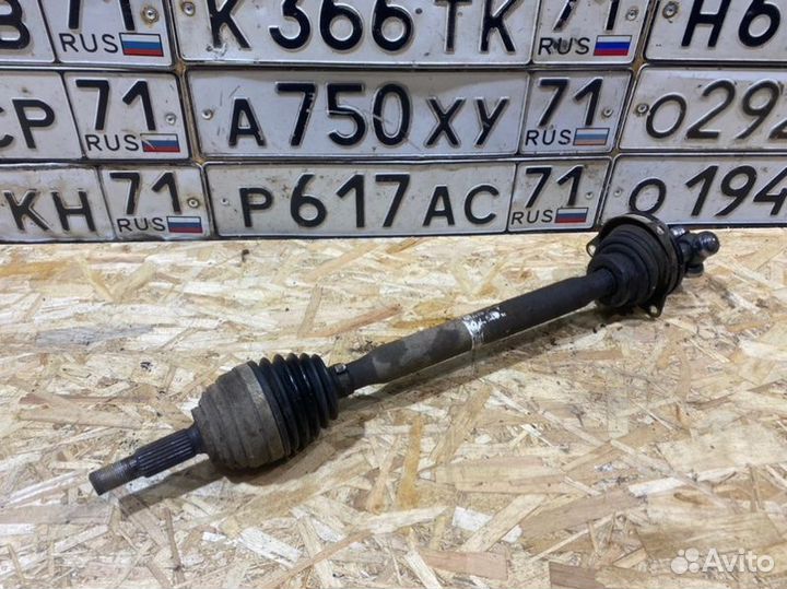 Привод левый Renault Logan 1.6 2011