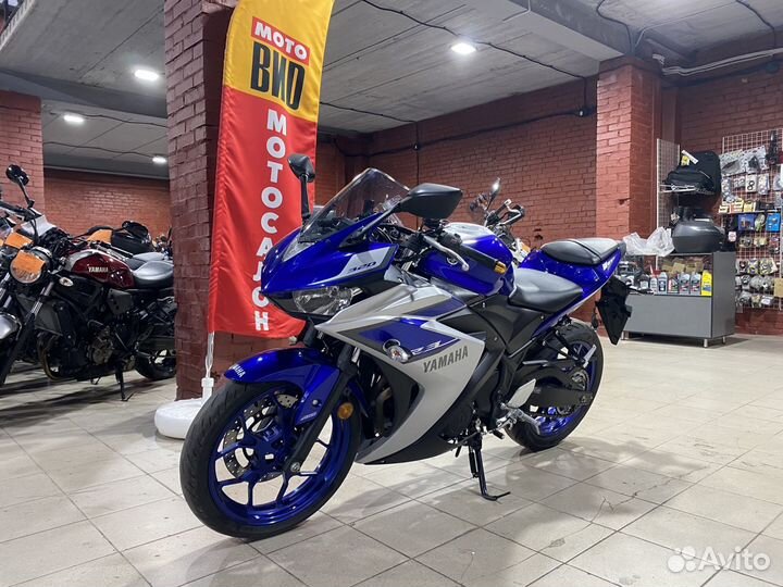 Yamaha YZF-R3 ABS