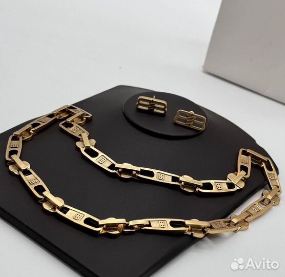 Серьги balenciaga