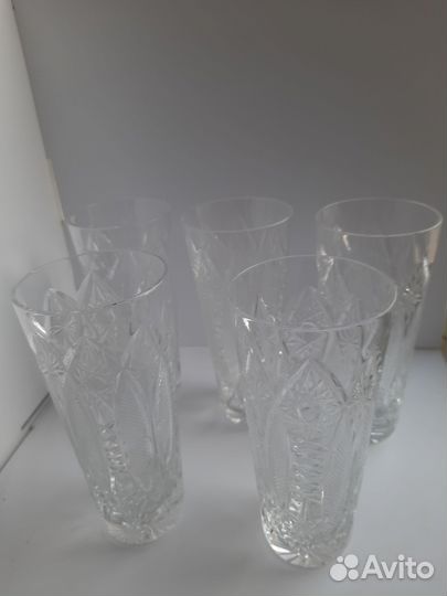 Стаканы, бокалы, стопки