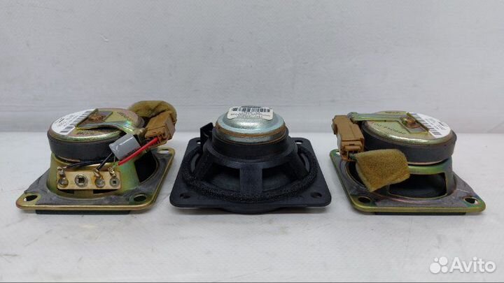 Динамик Nissan Armada 5.6 2010