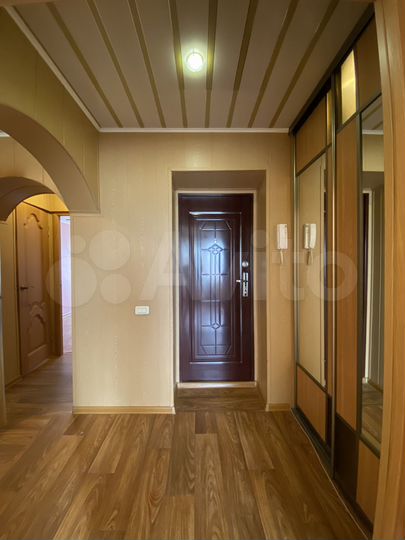 2-к. квартира, 52,2 м², 2/2 эт.