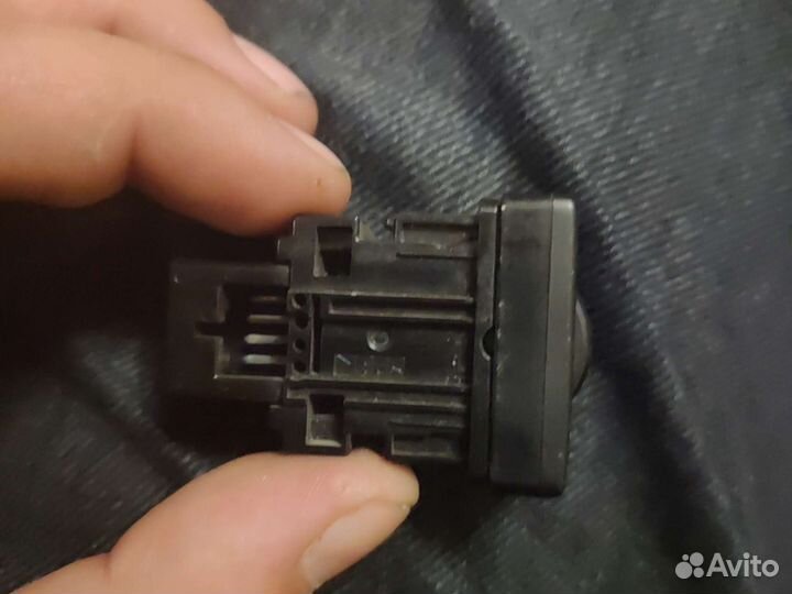 Кнопка корректора фар toyota