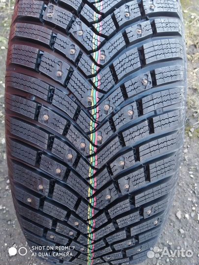 Continental IceContact 3 215/65 R16