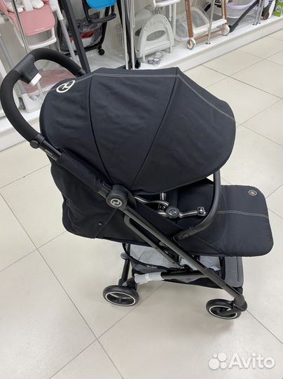Новая коляска Cybex Beezy