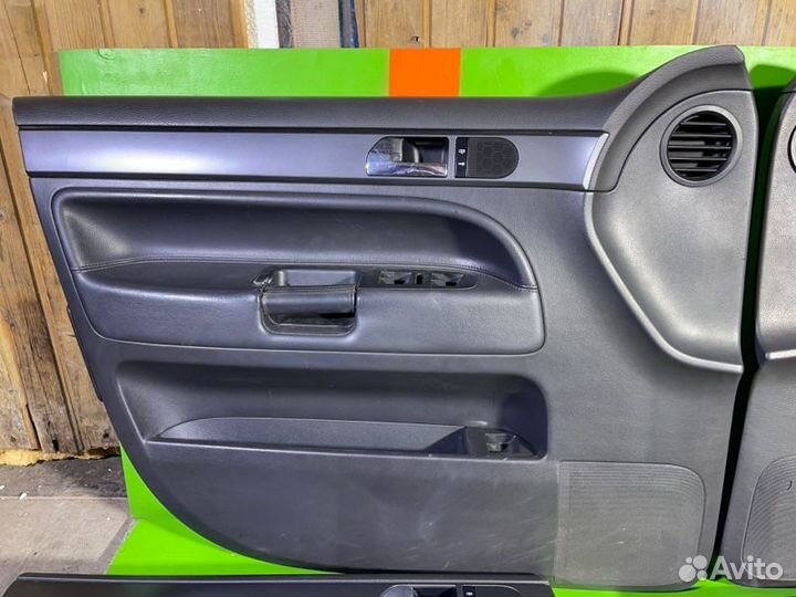 Комплект обшивок дверей Volkswagen Touareg 3.2 BKJ