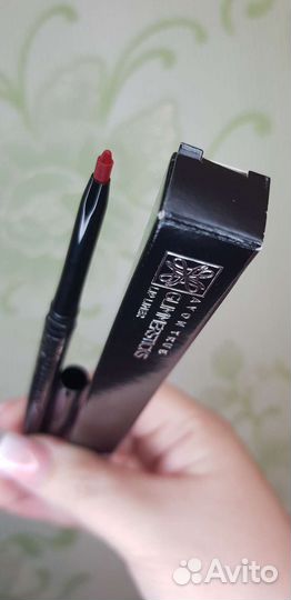 Карандаш для губ