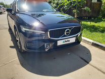 Volvo V60, 2019, с пробегом, цена 2 400 000 руб.