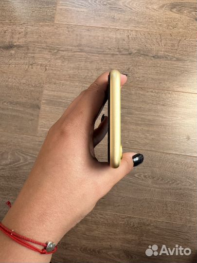 Мобильные телефоны