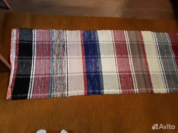 Самотканый ручной работы половичек.ширина0.76