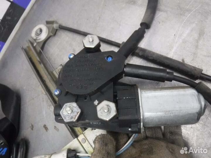 Стеклоподъемник передний правый Лада Калина 11183