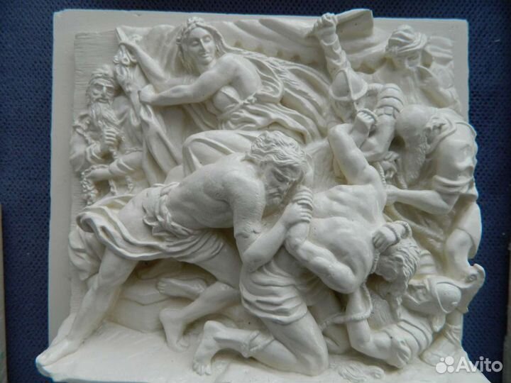 Барельефы формы