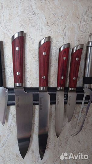 Продаю ножи, 4 ши. Состояние новое